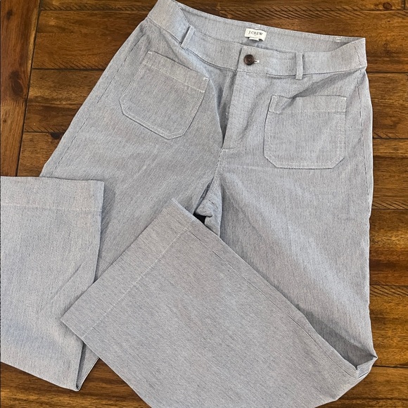 J. Crew Factory Pants - J Crew High rise patch pockets wide leg blue white striped trousers pants sz 28P